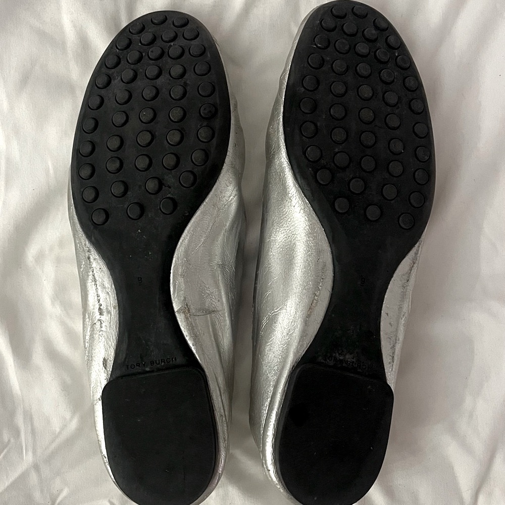 Tory Burch Flats | Silver - Picture 6 of 6